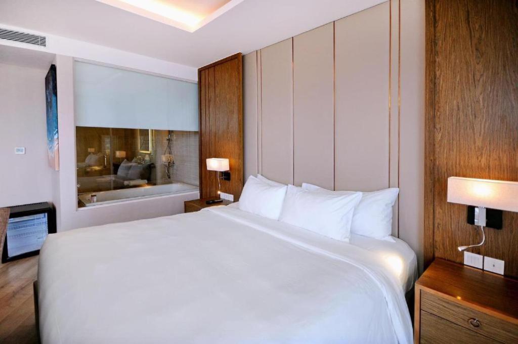 Luxury Seaview Panorama Nha Trang By Luna ภายนอก รูปภาพ