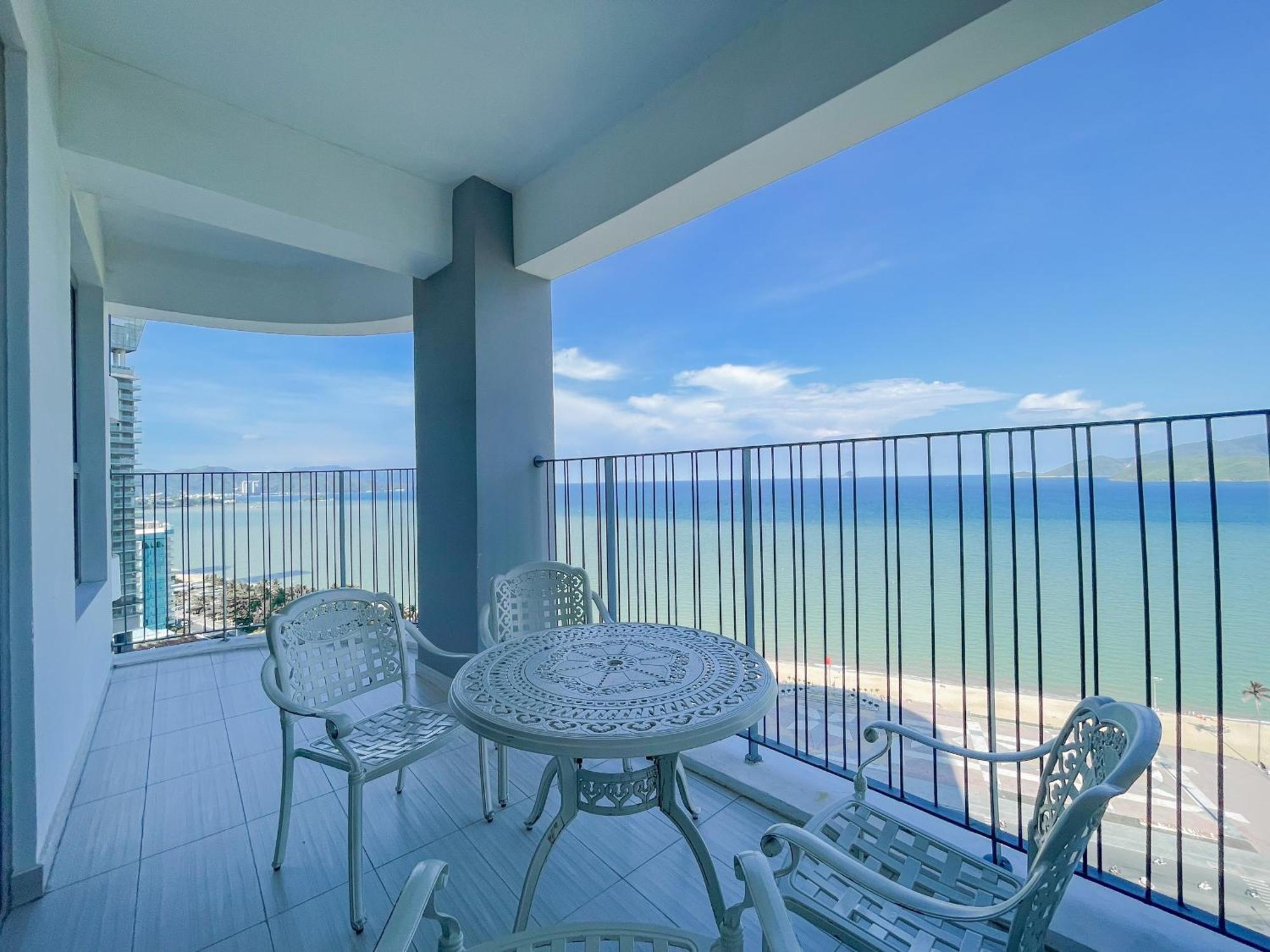 Luxury Seaview Panorama Nha Trang By Luna ภายนอก รูปภาพ