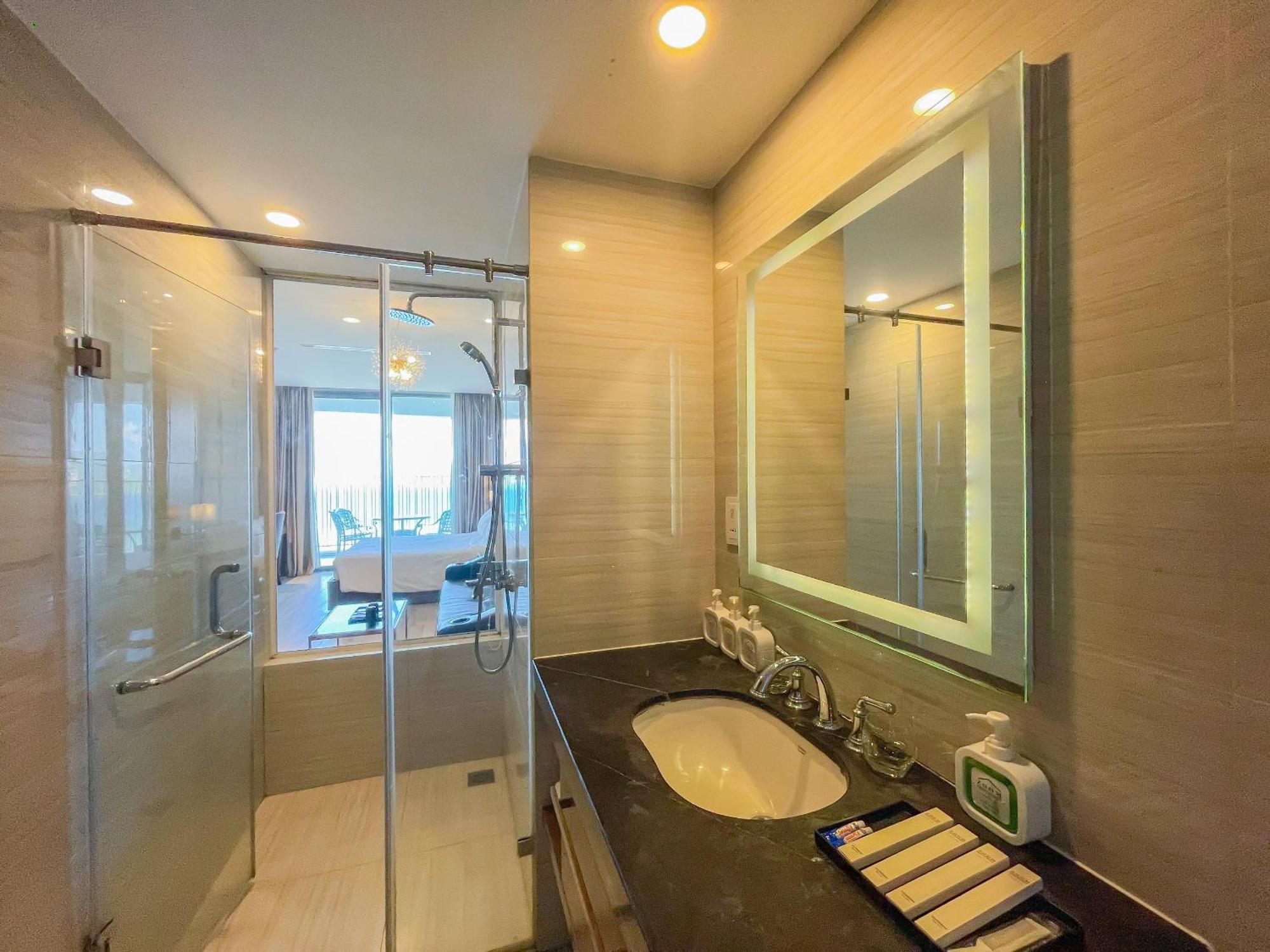 Luxury Seaview Panorama Nha Trang By Luna ภายนอก รูปภาพ