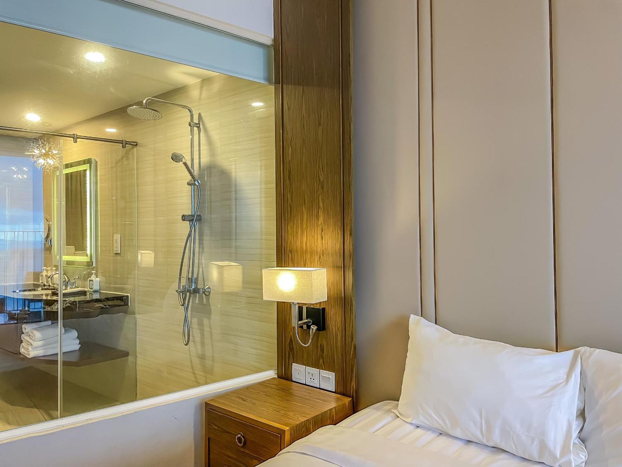 Luxury Seaview Panorama Nha Trang By Luna ภายนอก รูปภาพ